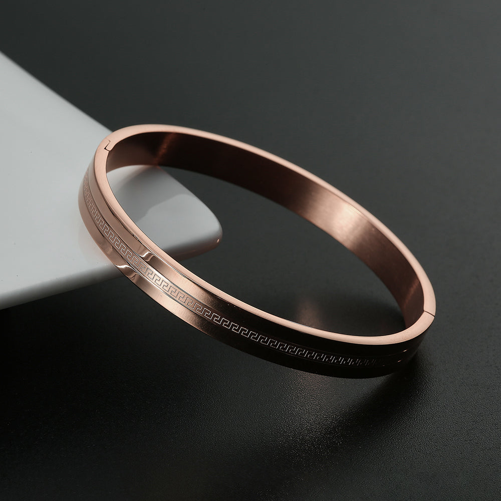 Gross Oro Kada Bracelet