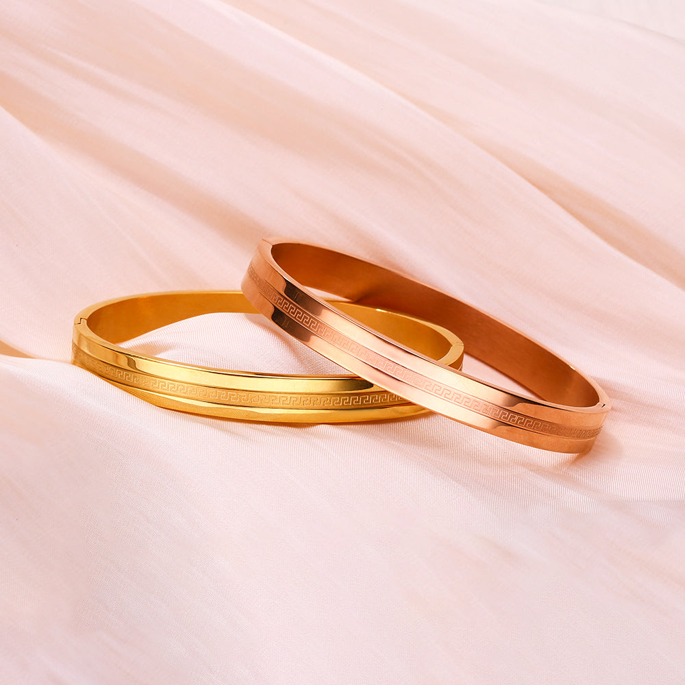 Gross Oro Kada Bracelet