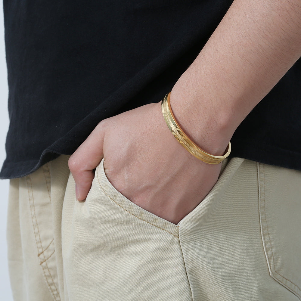 Gross Oro Kada Bracelet