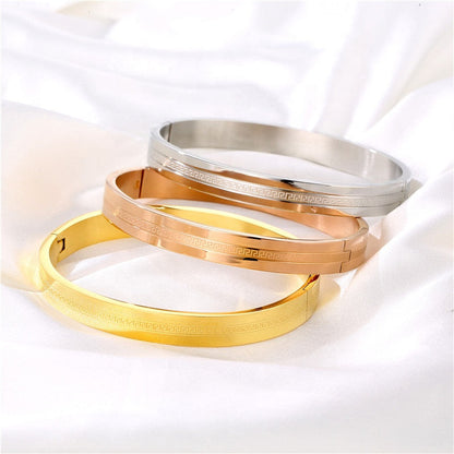 Gross Oro Kada Bracelet