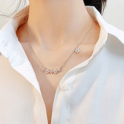 Stainless Steel Daisy Flower Pendant Necklace