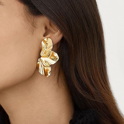 18K Gold Plated Anti Tarnish Irregular Sculptural Flower Petal Stud
