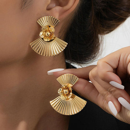 Ethonica Gold Plated Fan-Shaped Stud Earrings