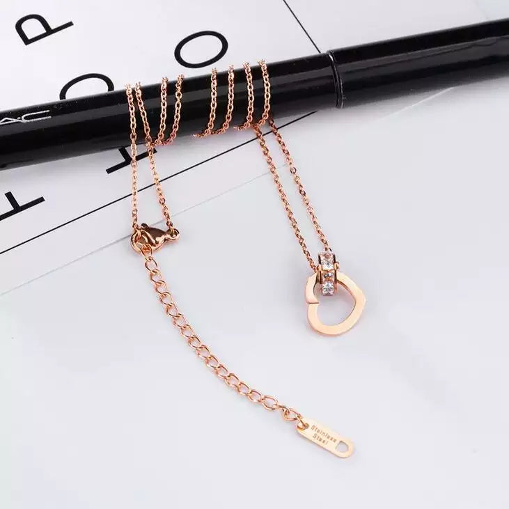 18k Gold Plated Zircon Interlocking Heart Circle Pendant Necklace