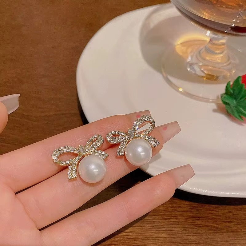 Crystal Rhinestone Bow Stud Earring with Pearl Drop