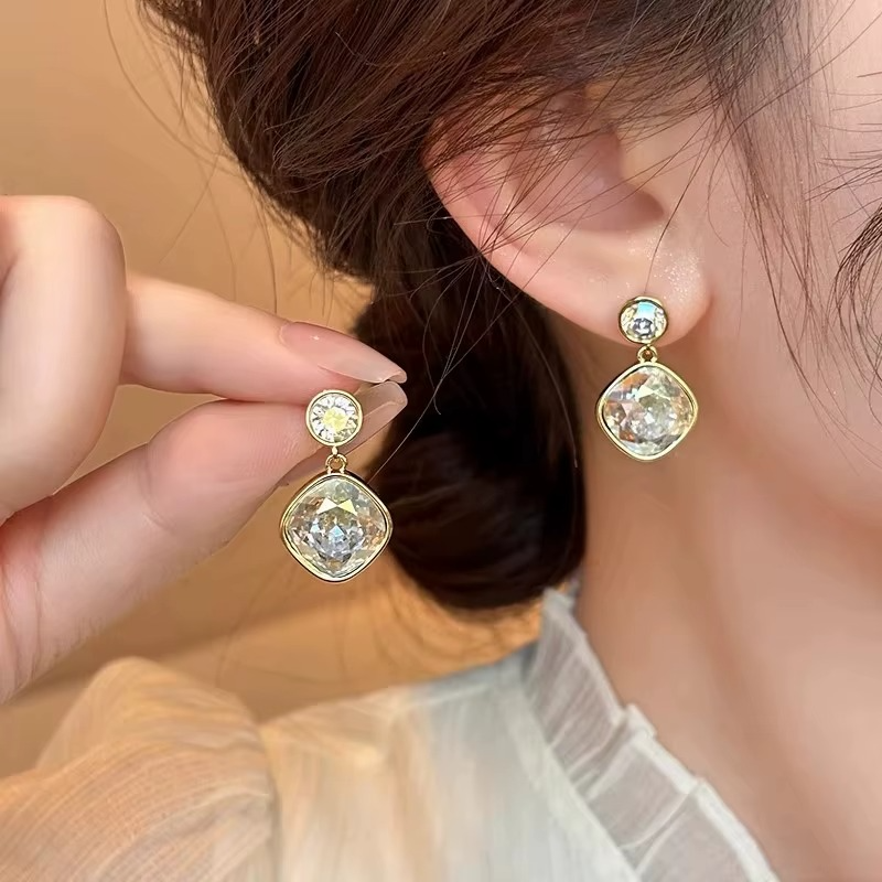 Square Cushion Cut Pendant with Round Stud