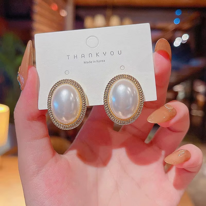 Oval Pearl Stud Earrings with Gold Textured Rope Border