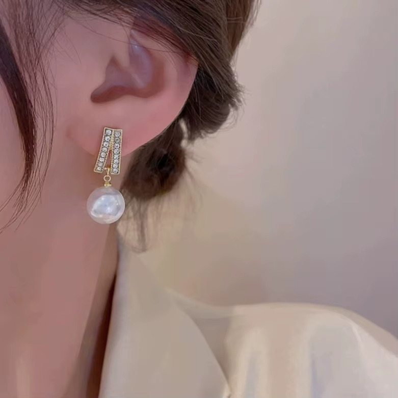 Ethonica Gold Plated Pearl Drop Earrings with Pavé Crystal Rhinestone Bar, Simulated Round White Pearl, Stud Post Closure