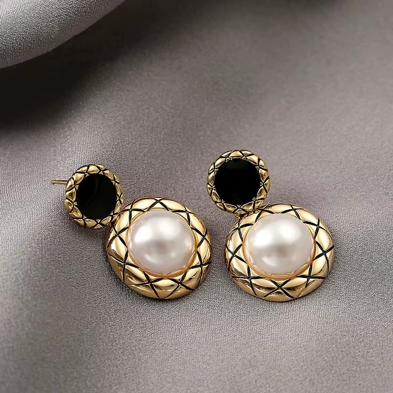 Gold-Tone Pearl Earrings with Black Enamel Stud