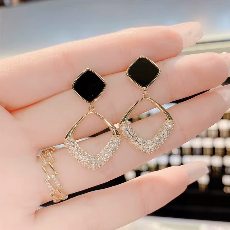 Black and Gold Geometric Drop Earrings